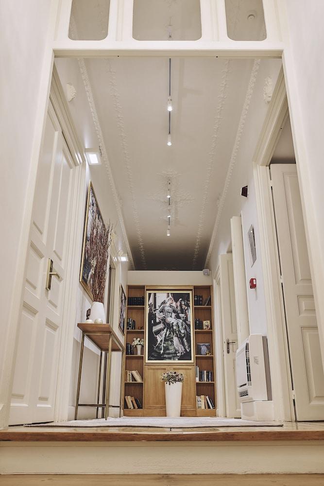 Bohemian Suites Athens