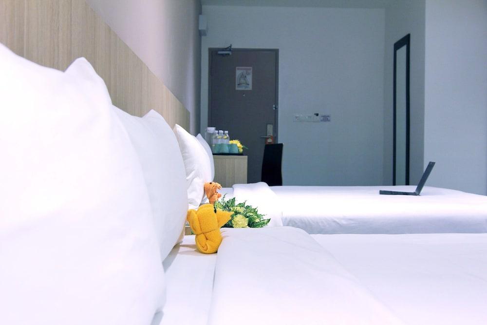 Pacific Express Hotel Chinatown