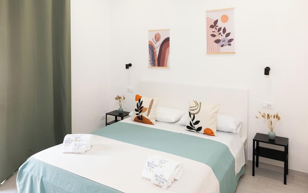 La Trinacria Rooms