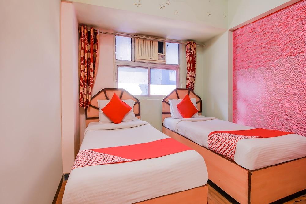 OYO Flagship 12273 Hotel Indraprastha