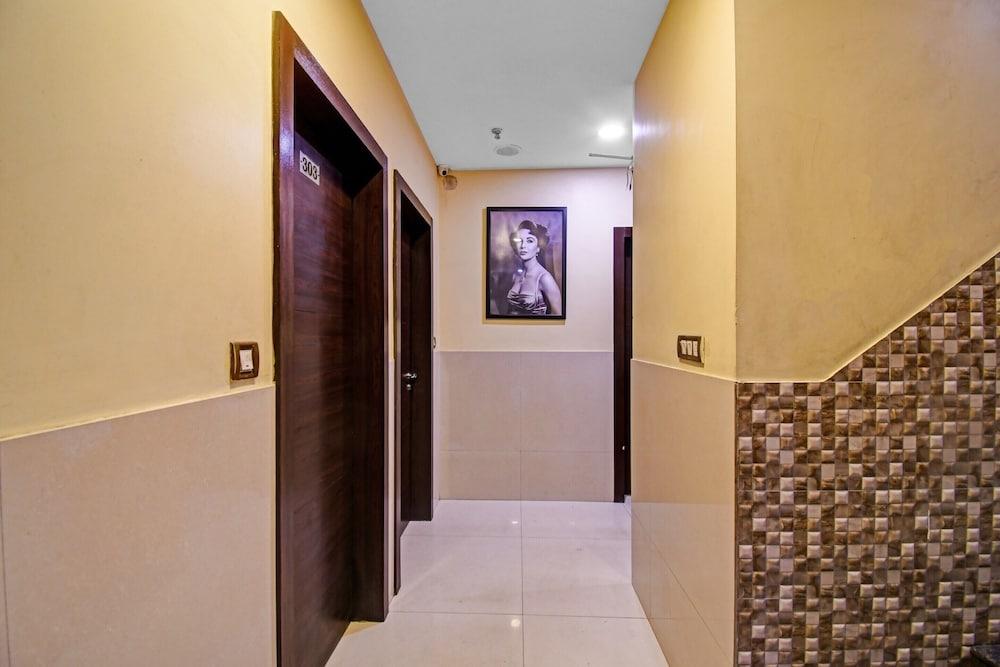 Townhouse 727 Hotel The Platinum