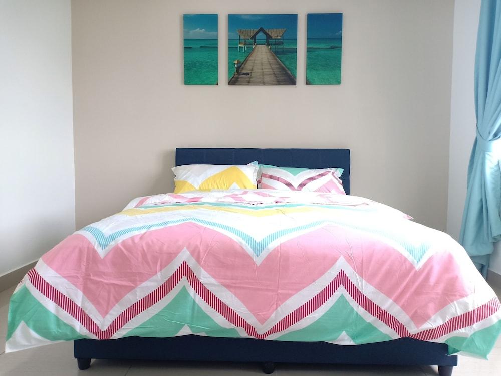 Centra Residences at Nasa City