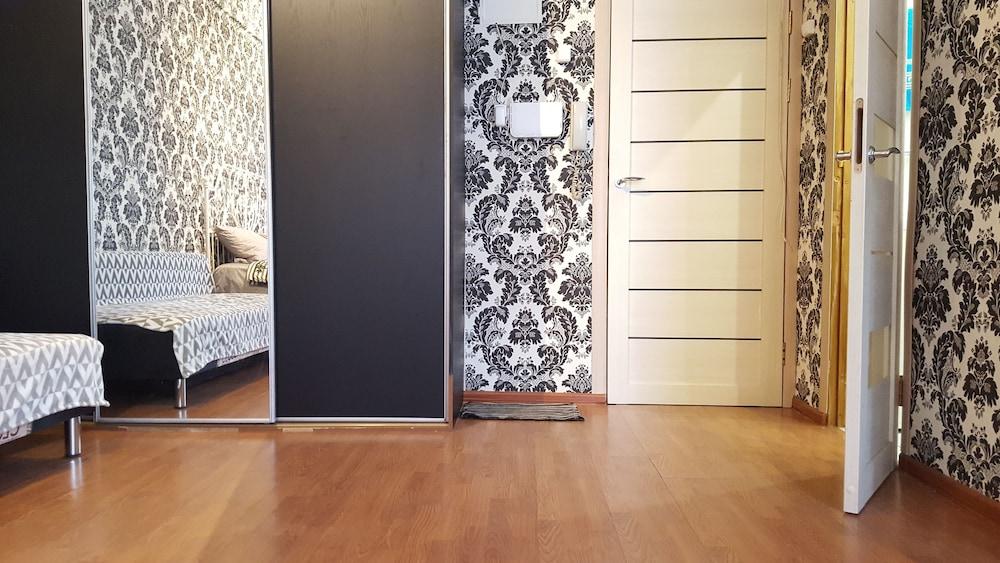 DeLuxe Apartment Vavilova