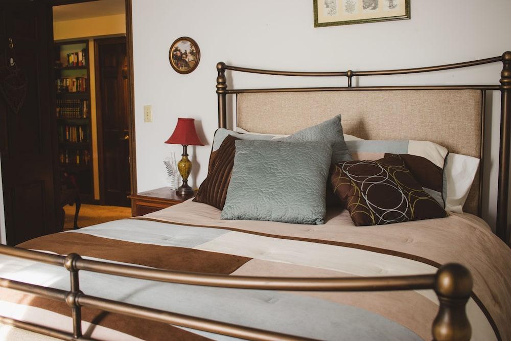 Shane Acres Country Inn