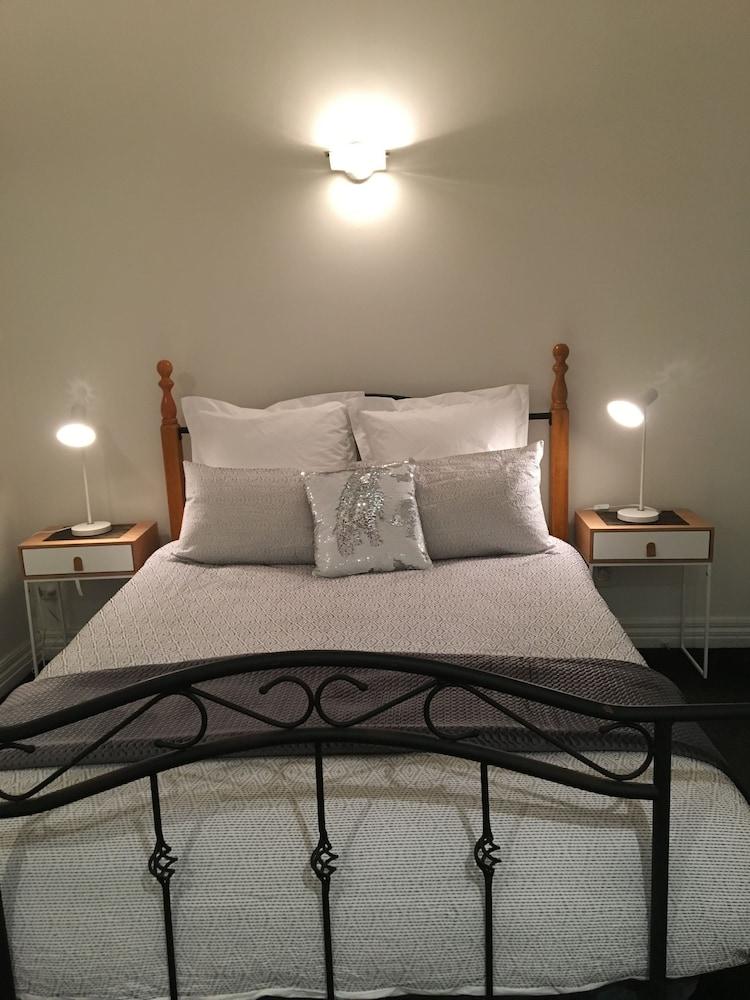 U Suites on Courtenay