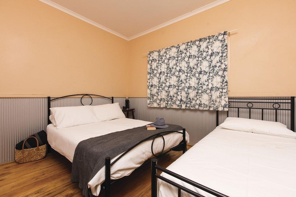 Mungo Shearers' Quarters