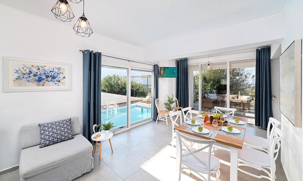 Cretan Sunset Villa Heated Pool