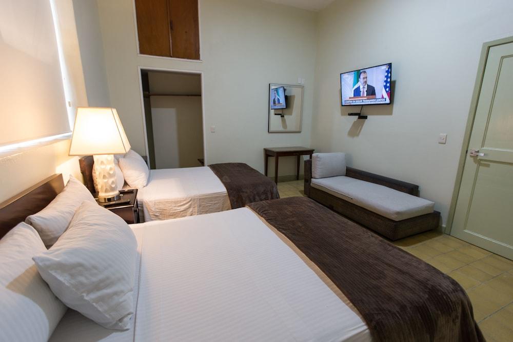 Casa Bruselas Clasica