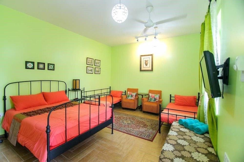 Casugria Dutch Heritage Residence