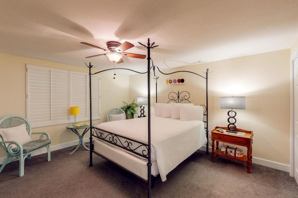 Tidewater Beach Resort