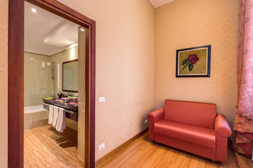 Augusta Lucilla Palace