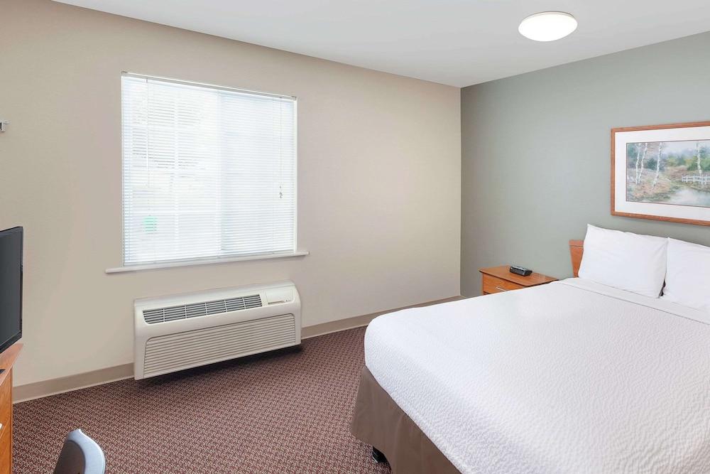 WoodSpring Suites Sioux Falls