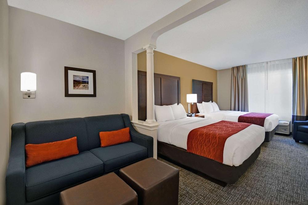 Comfort Inn & Suites Wilton