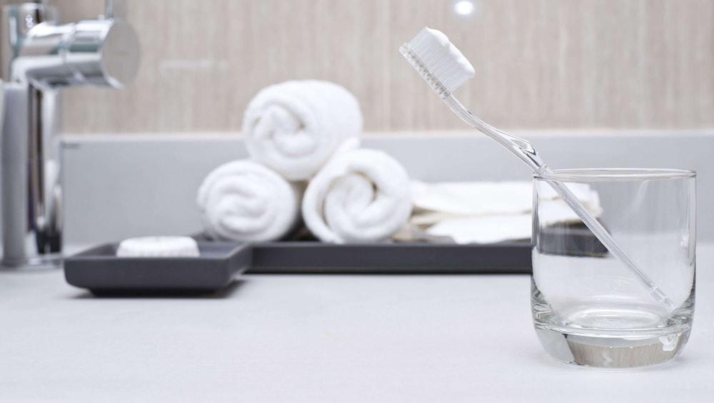 Rodeway Inn Manchester I-90