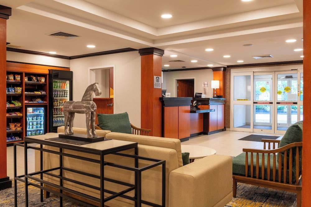 Fairfield Inn & Suites by Marriott Hooksett