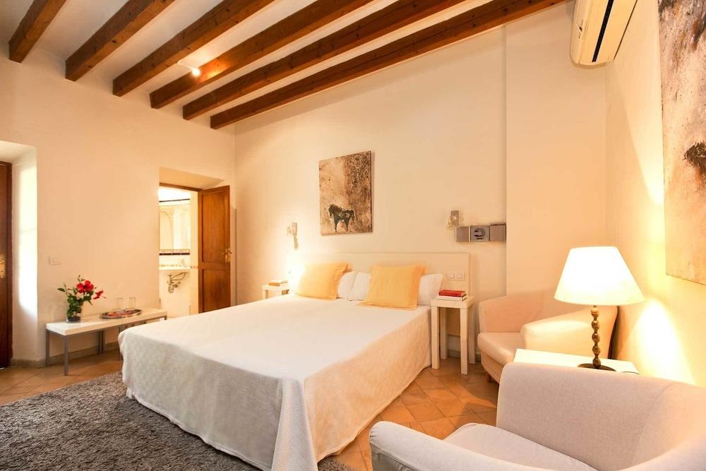 Fornalutx Petit Hotel