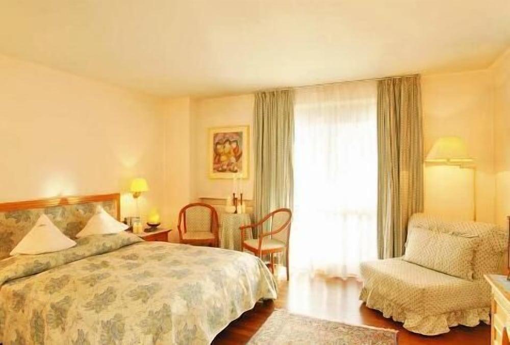 Hotel Tschurtschenthaler