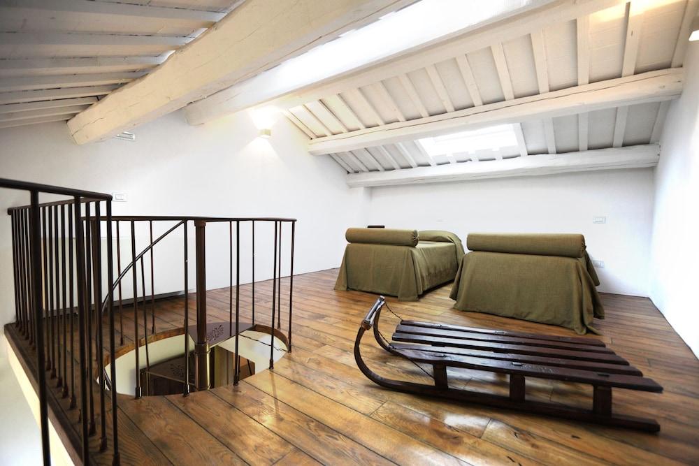 Tenuta Santi Giacomo e Filippo