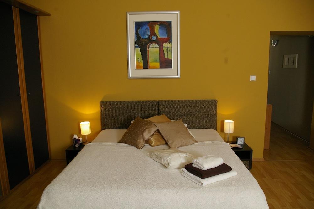 City Residence Apartment Hotel