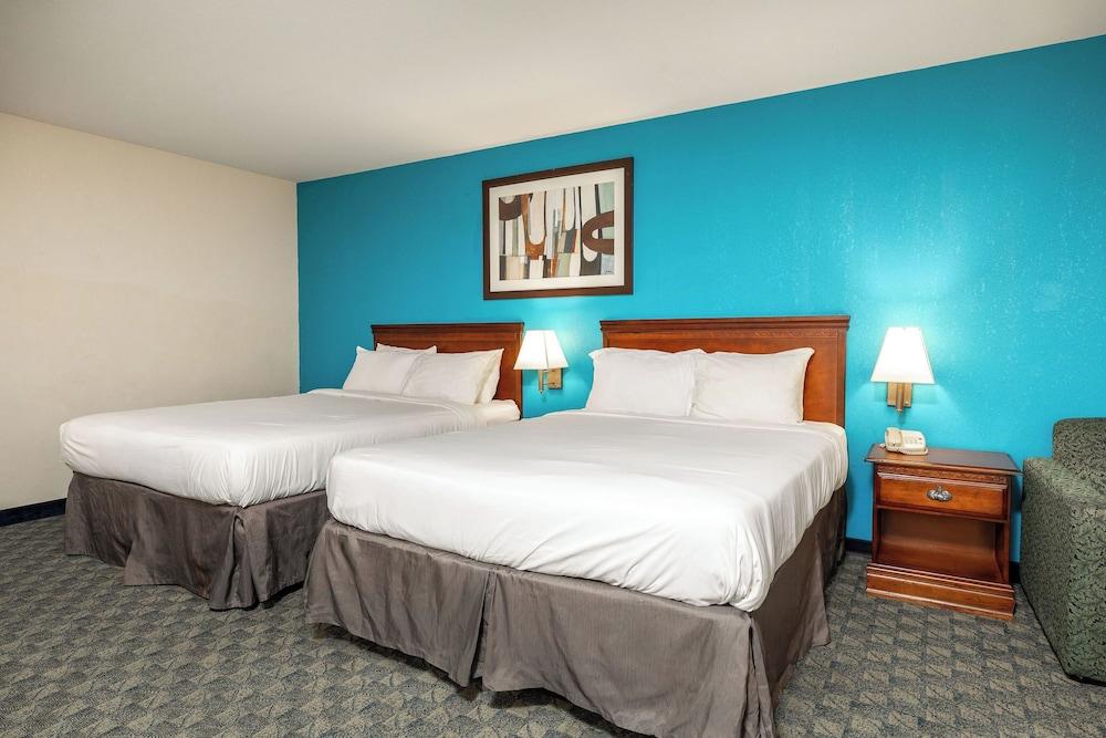 The Branson Waterpark Hotel