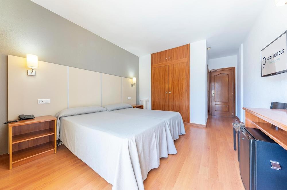 Port Vista Oro Hotel