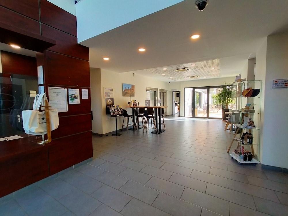 Comfort Aparthotel Carcassonne