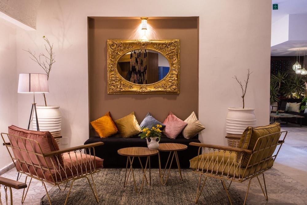 Dellarosa Boutique Hotel & Spa