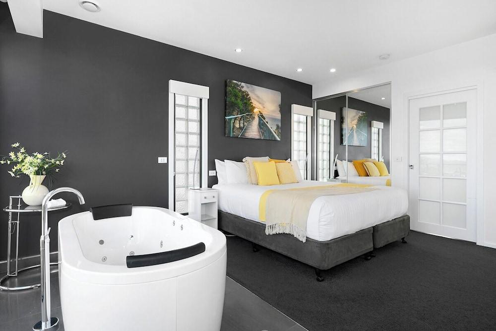 Horizon Deluxe Apartments