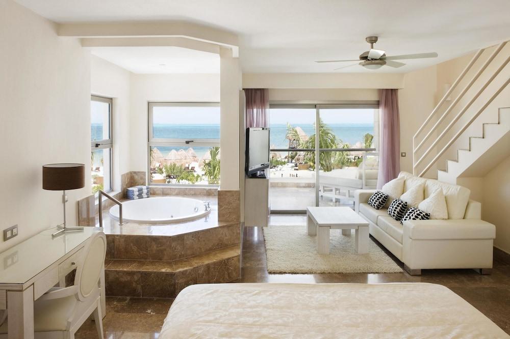 Beloved Playa Mujeres - Couples Only All Inclusive