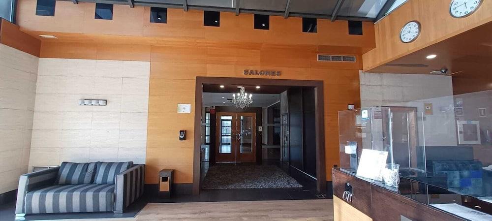 Zenit Aparthotel Hall88