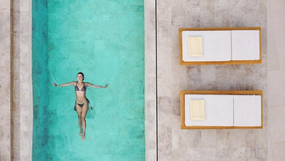 Mitsis Selection Rinela