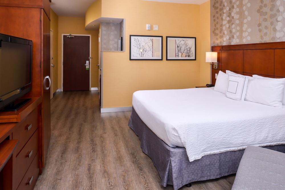 Courtyard Marriott Victorville