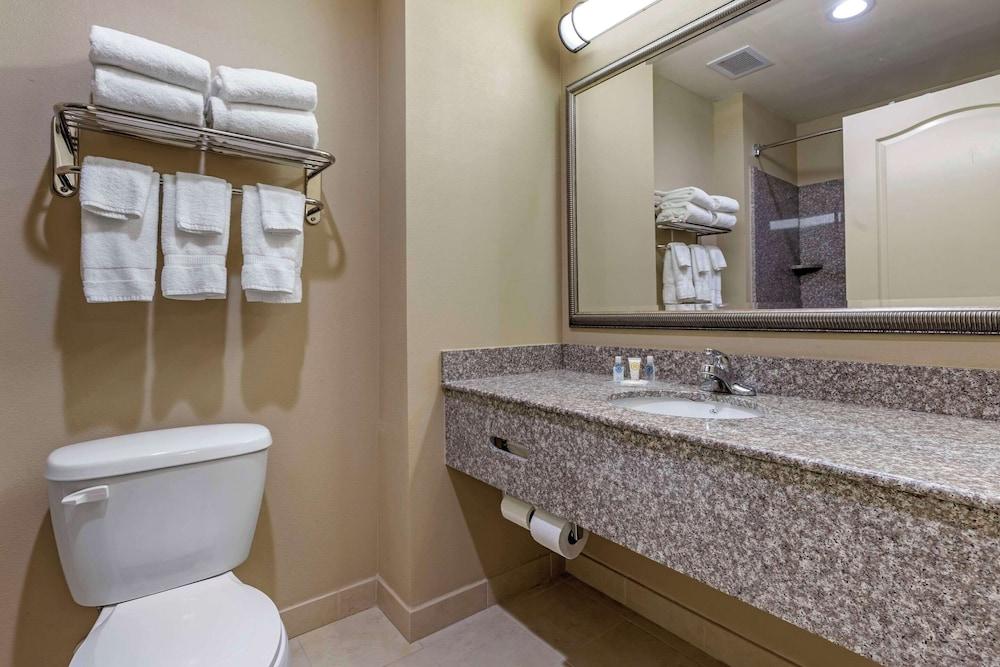 Comfort Inn & Suites High Point - Archdale
