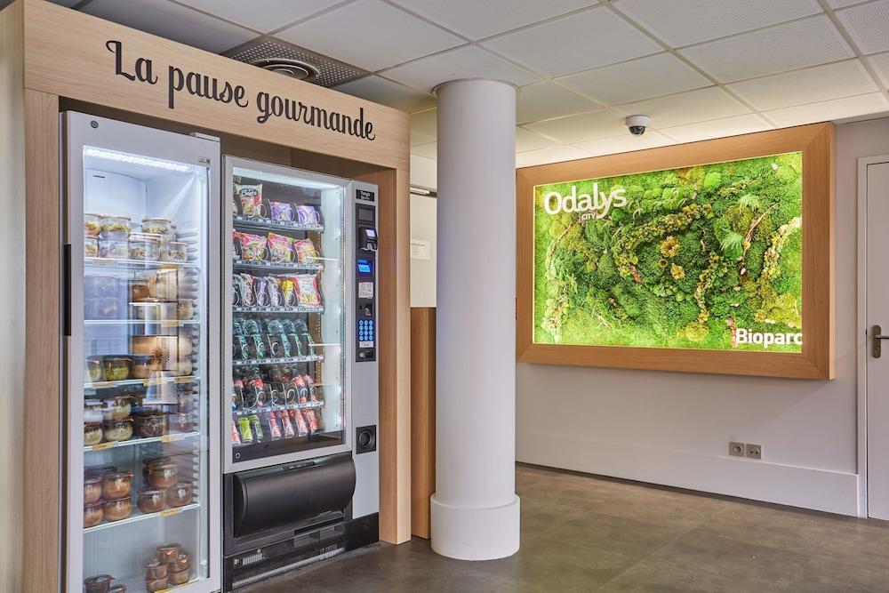 Appart'hôtel Odalys City - Bioparc Lyon Est