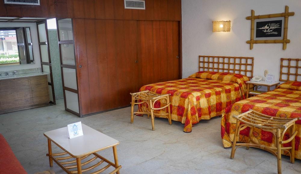 Hotel Bali-Hai Acapulco