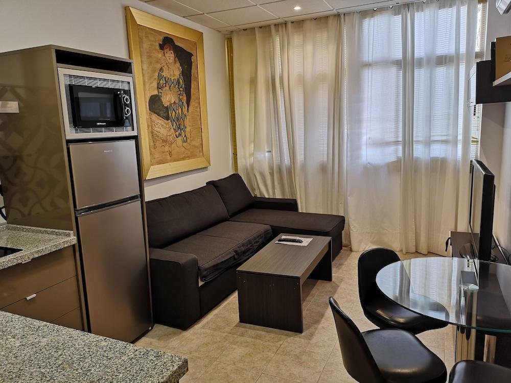 Hotel Avenida Tropical