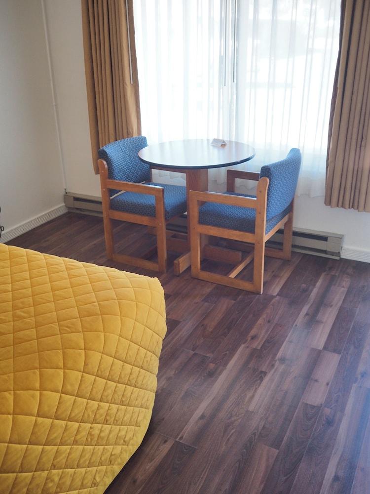 Wild Rivers Motor Lodge