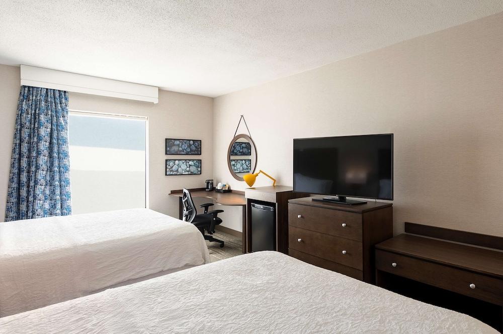 Hampton Inn & Suites by Hilton Halifax - Dartmouth