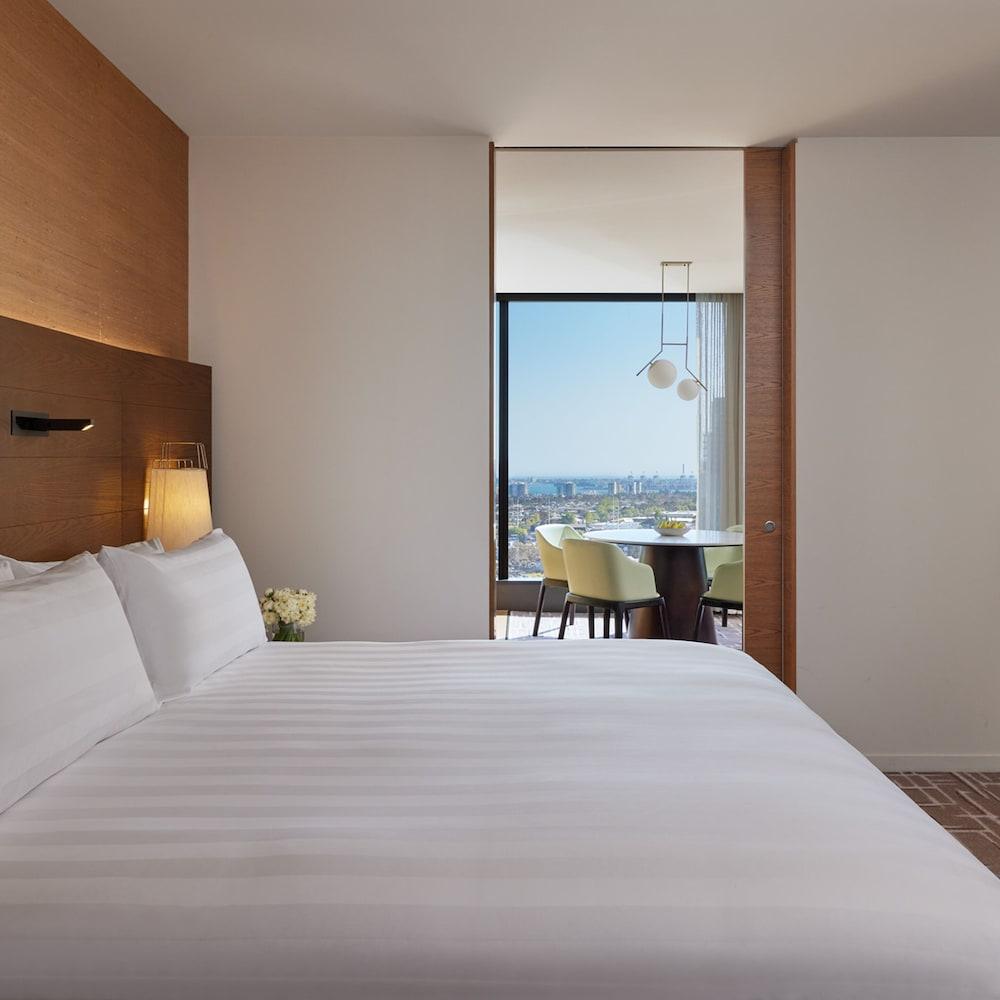 Pan Pacific Melbourne