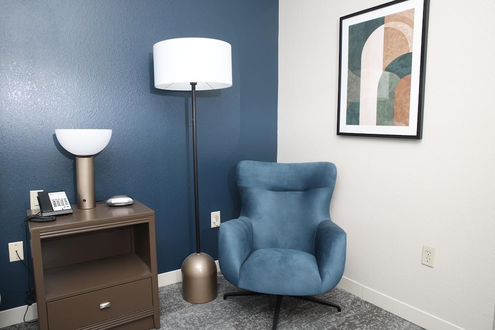 Wyndham Lake Charles Casino Area