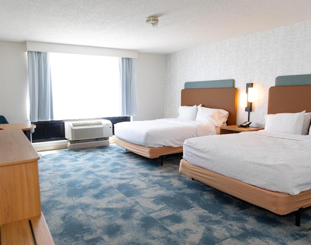 Hampton Inn & Suites Jennings