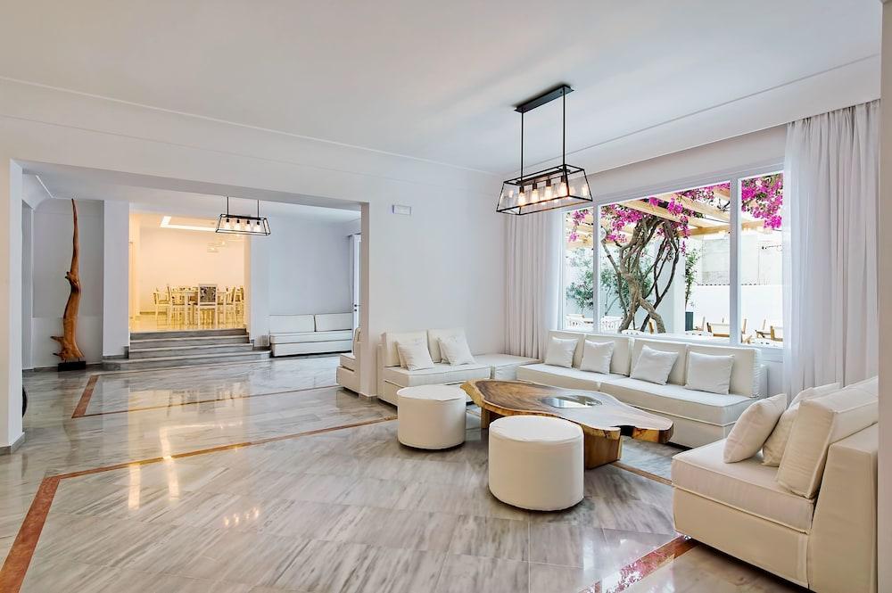 Cavo Bianco Boutique Hotel & Spa