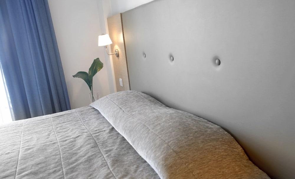 Sunrise Oasis Hotel & Waterpark