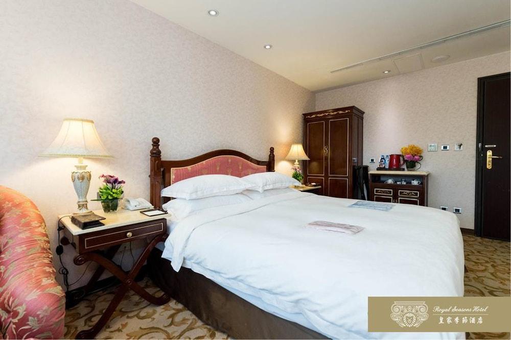 Grand Pleasure Spring Hotel