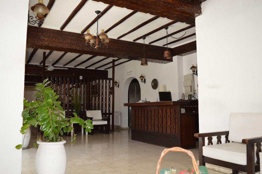 Lordos Hotel Apartments