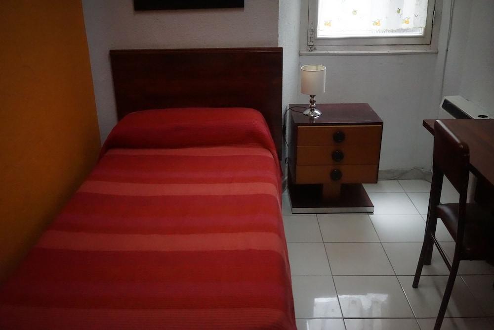 Hostal Pensión Antares