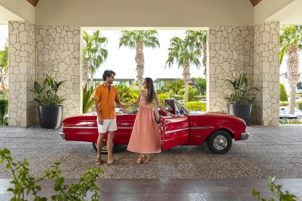 Radisson Blu Resort & Spa, Cesme