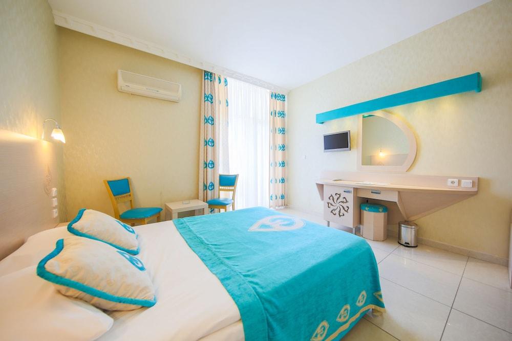 Daima Biz Hotel - Dolusu Aquapark Access