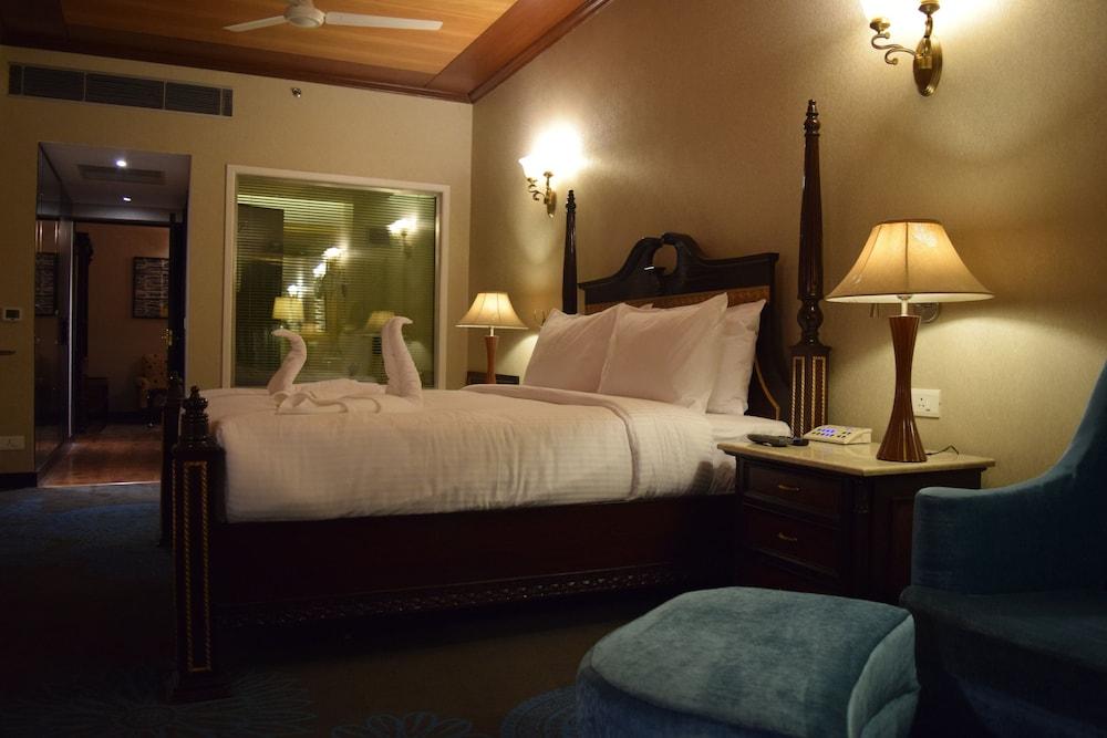 The Piccadily Chandigarh