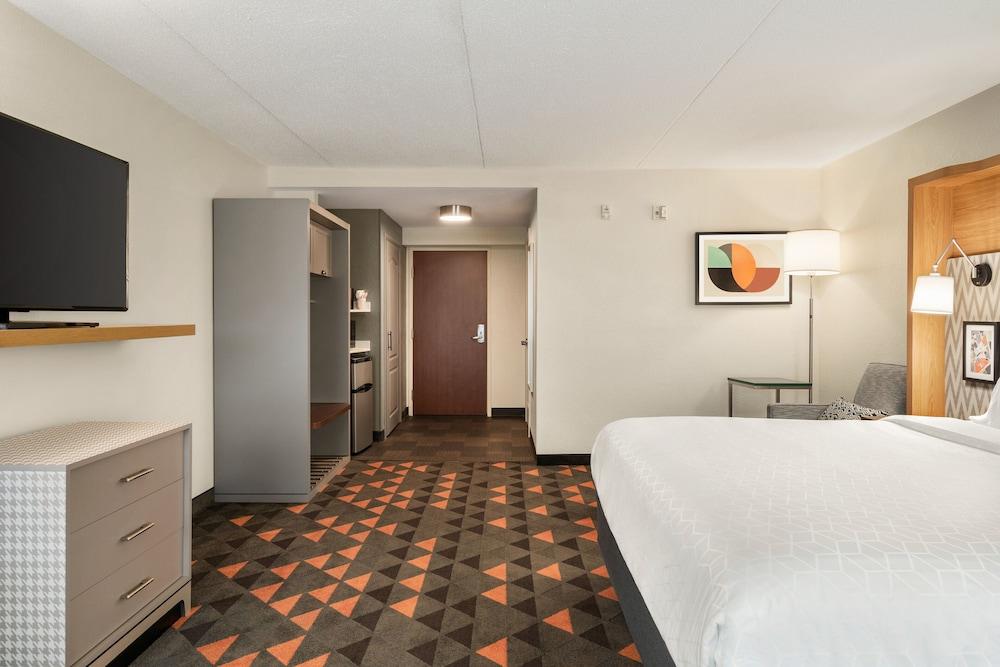 Holiday Inn Florence by IHG